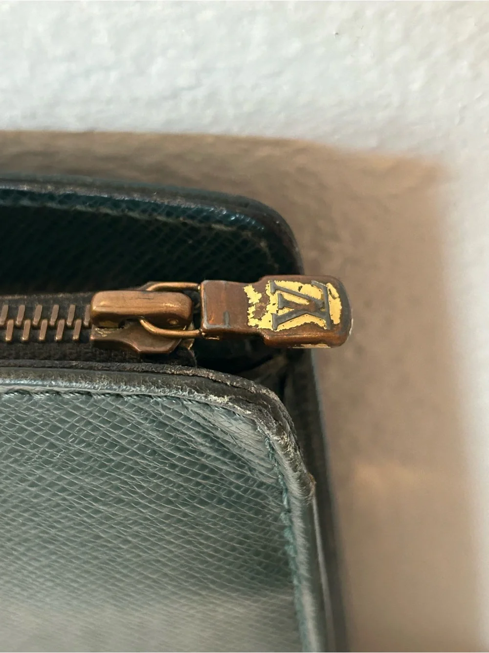 Louis Vuitton Taiga Lozan Leather Briefcase